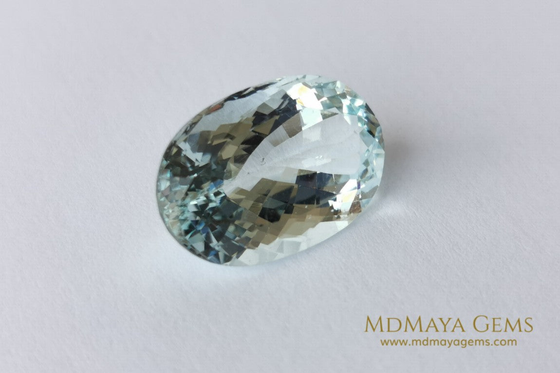 Light Blue Aquamarine 13.47 ct Oval Cut – Excellent Value