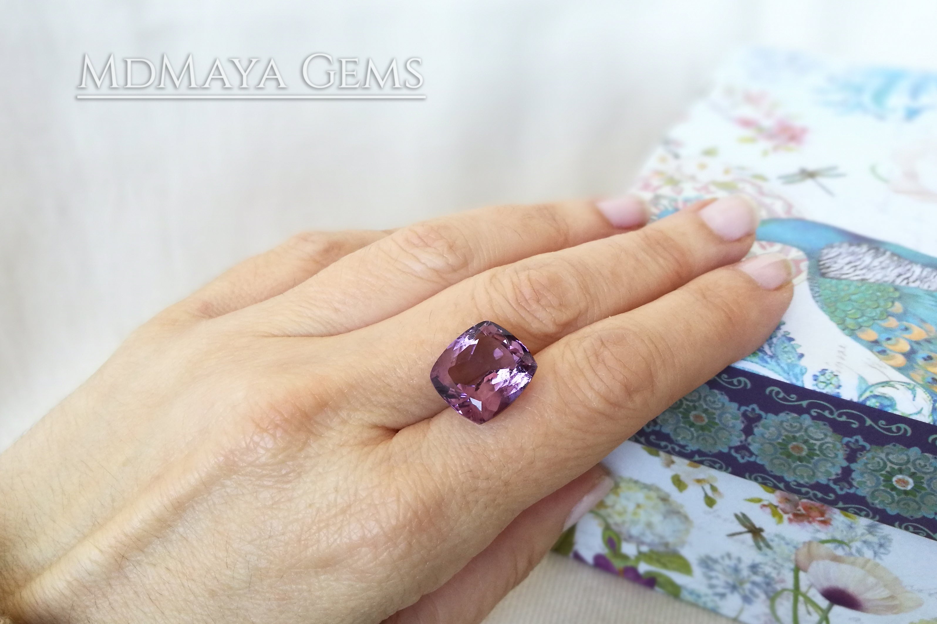 Cushion cut Purple Amethyst 10.40 ct