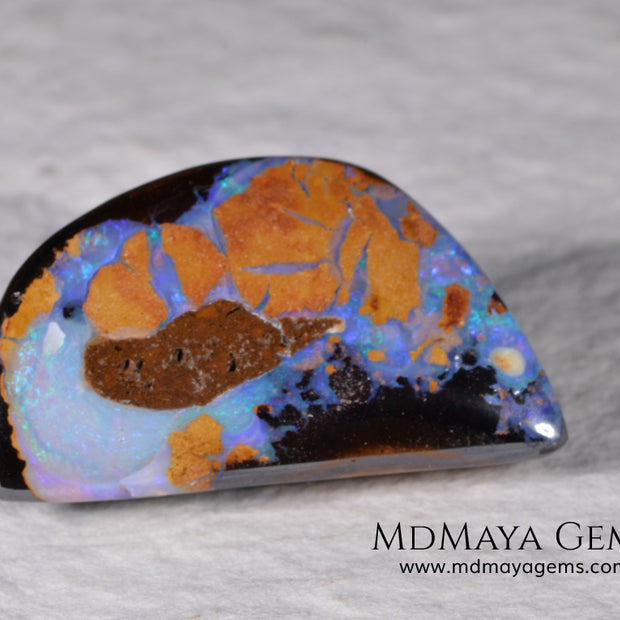 Beautiful Boulder Opal 12.78 ct from Australia