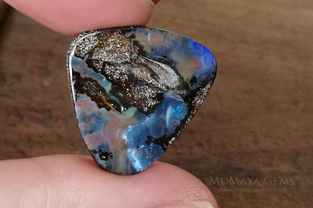 Yohaw Opal Stone 25.61 ct