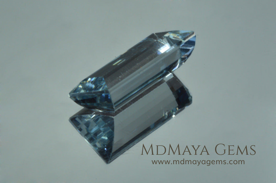 Light Blue Aquamarine Baguette cut 4.64 ct