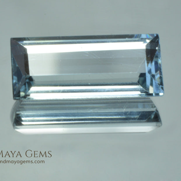 Light Blue Aquamarine Baguette cut 4.64 ct