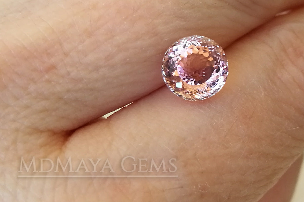 Bicolor Orange Pink Tourmaline from Mozambique, Portuguese Cut. 2.14 ct (under daylight)