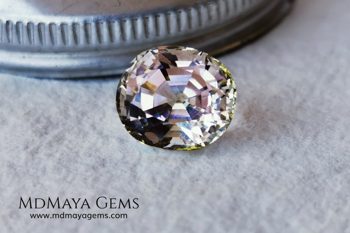 rare bicolour tourmaline 4.71 ct 