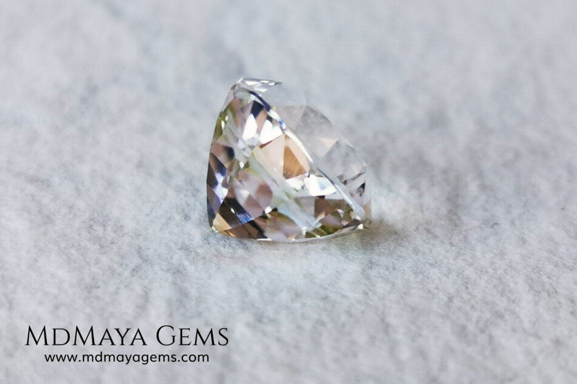 rare bicolour tourmaline 4.71 ct 