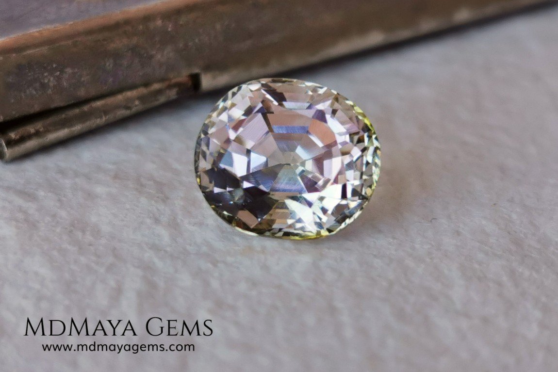 rare bicolour tourmaline 4.71 ct 