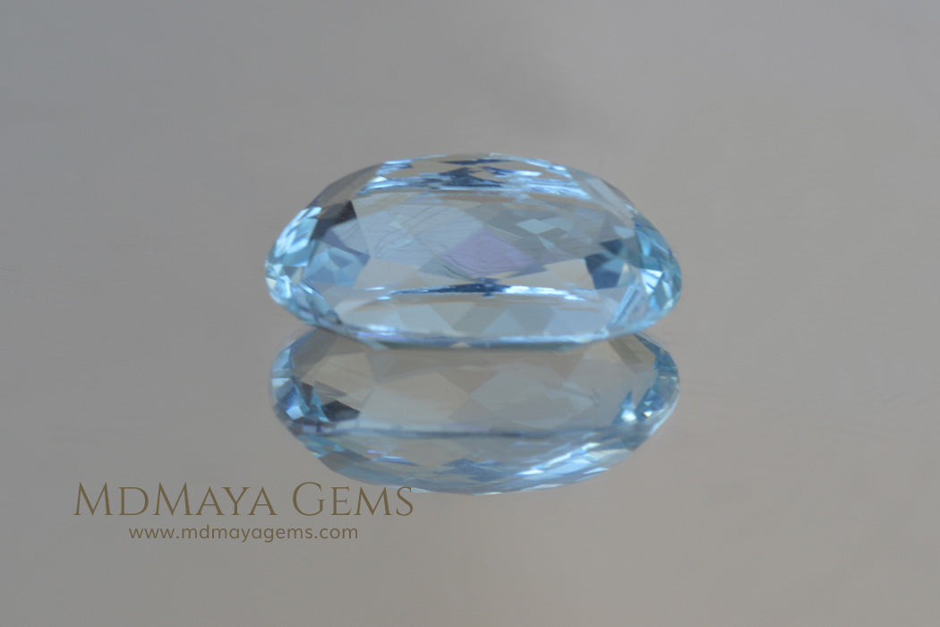 Pretty blue Aquamarine Cushion cut 3.18 ct