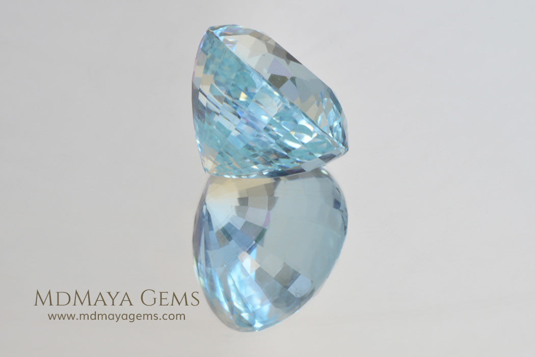 Fine Blue Aquamarine Pear cut 8.00 ct