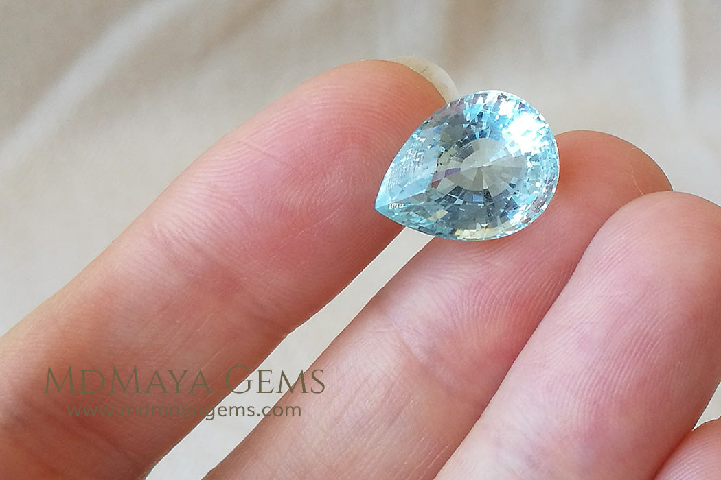 Fine Blue Aquamarine Pear cut 8.00 ct