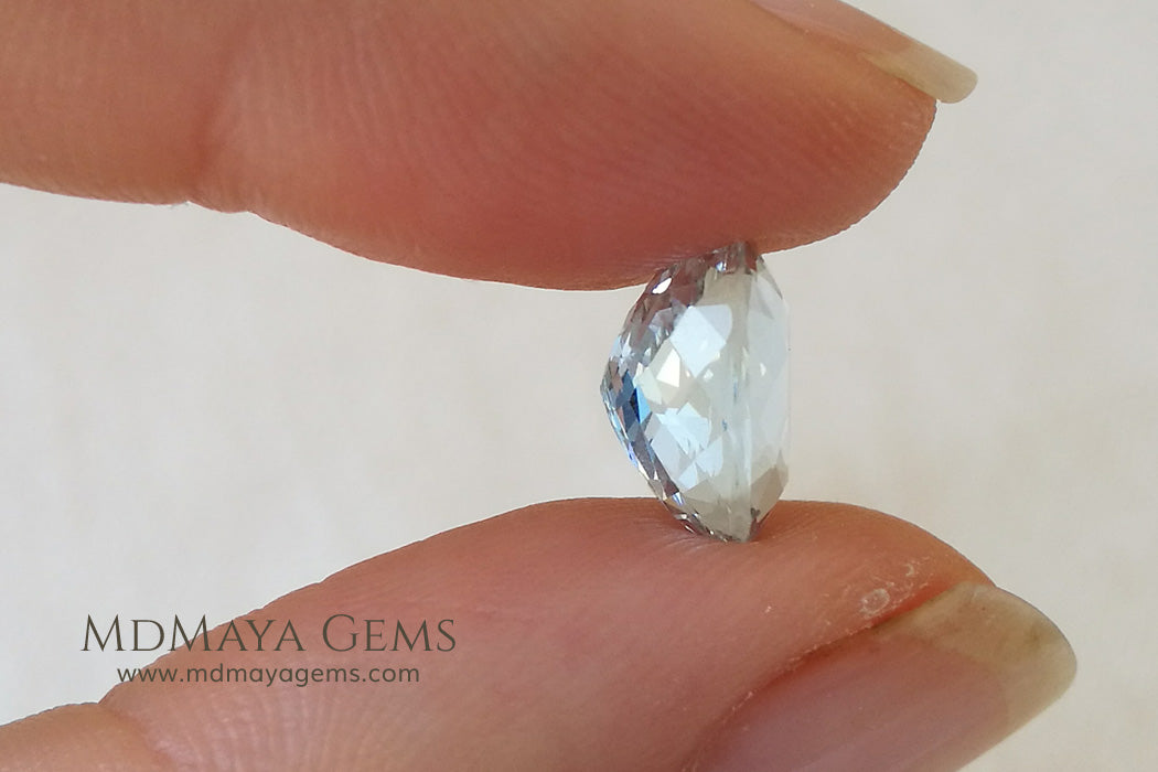 Greenish Blue Aquamarine Oval cut 2.98 ct