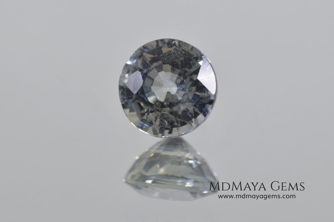 Unheated white sapphire 1.00 ct. Round cut.