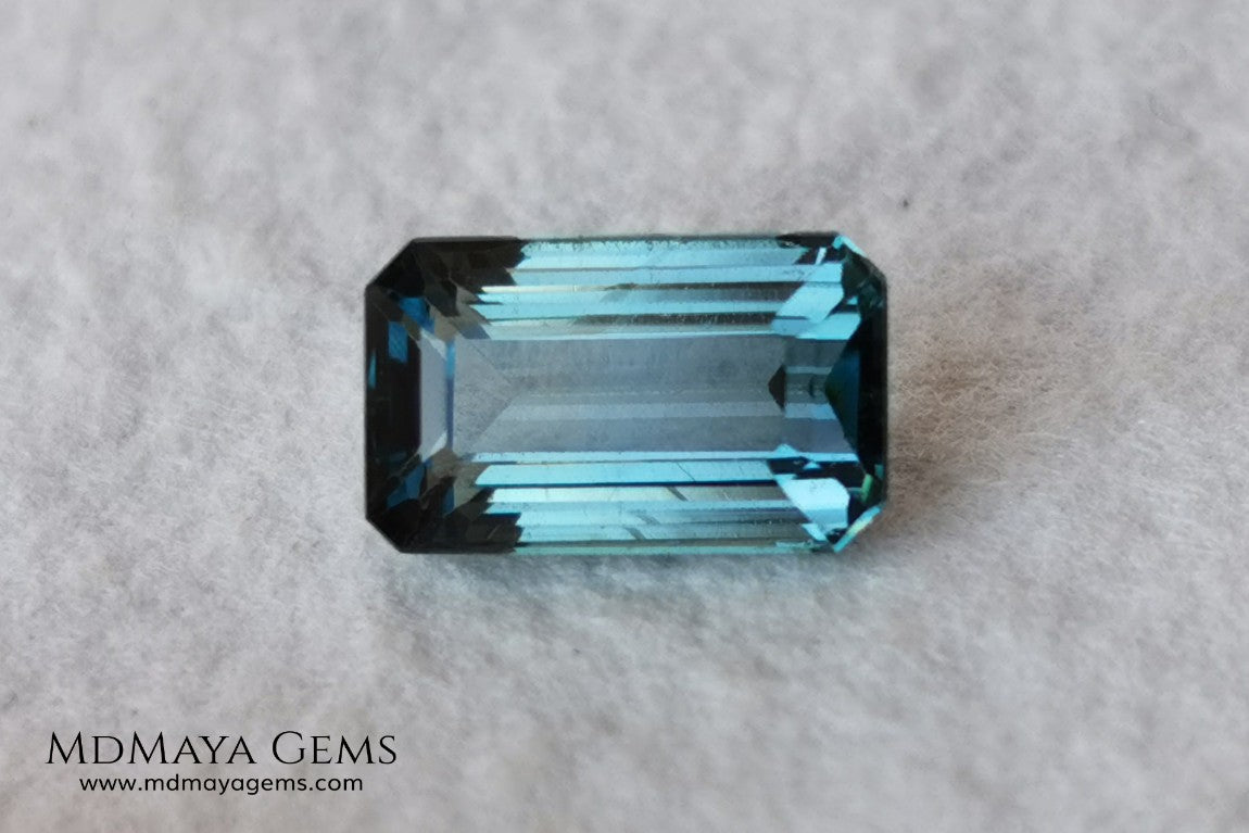 Blue Indicolite. 2.00 ct. Emerald cut. Beautiful blue tourmaline with an elegant cut. Amazing gemstone with good shine and size, it will look ideal in any piece of jewelry.