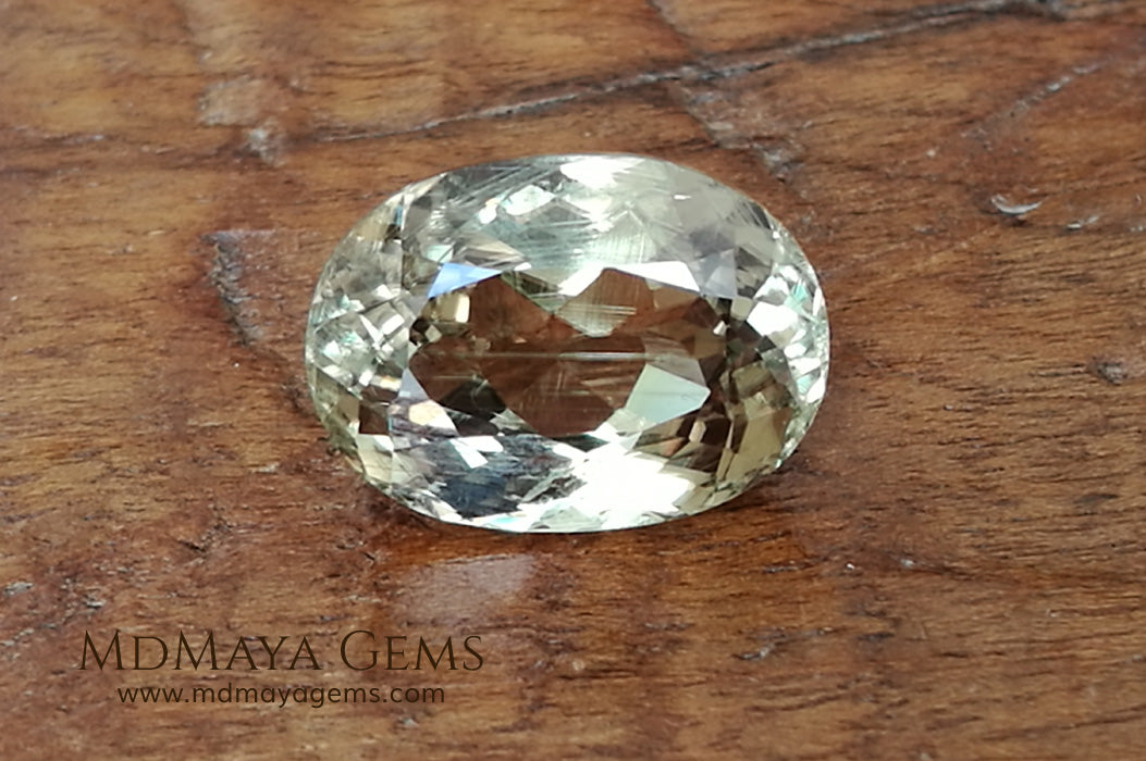 Color Change Diaspore Gemstone 7.68 ct under different lighting conditions