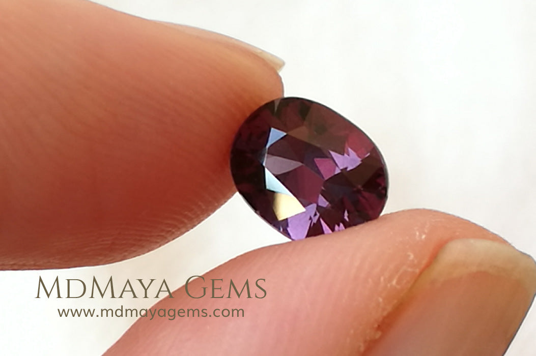 Color Change Garnet Oval Cut 1.41 ct
