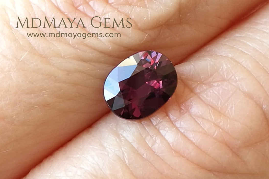 Color Change Garnet Oval Cut 1.41 ct