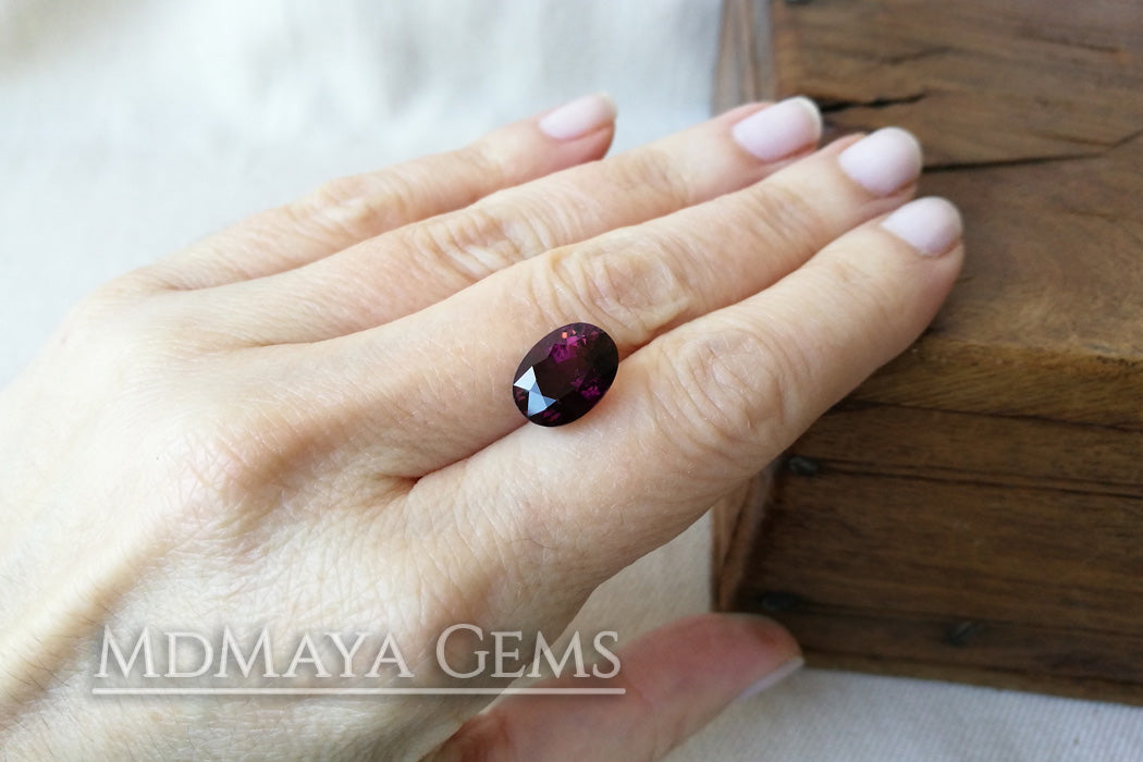 Dark Reddish Purple Tourmaline. Oval Cut. 5.51ct.