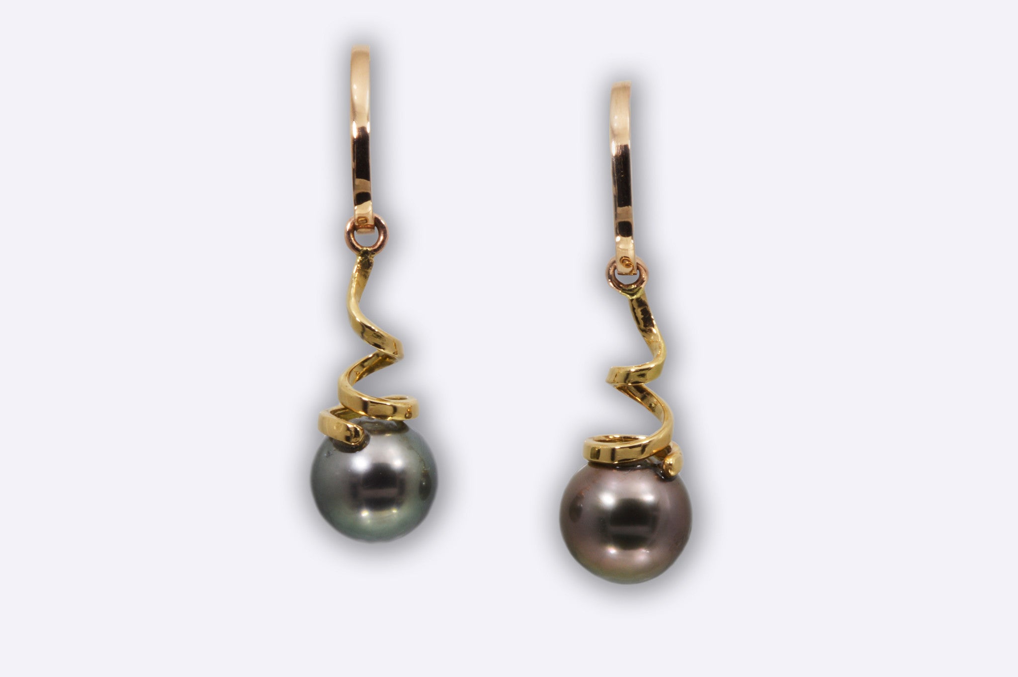 Tahitian Cultured Pearls in Yellow and Pink Gold 18k Earrings
