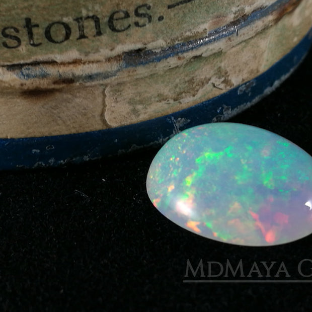Extremely Bright Ethiopian Opal 3.80 ct with firework pattern