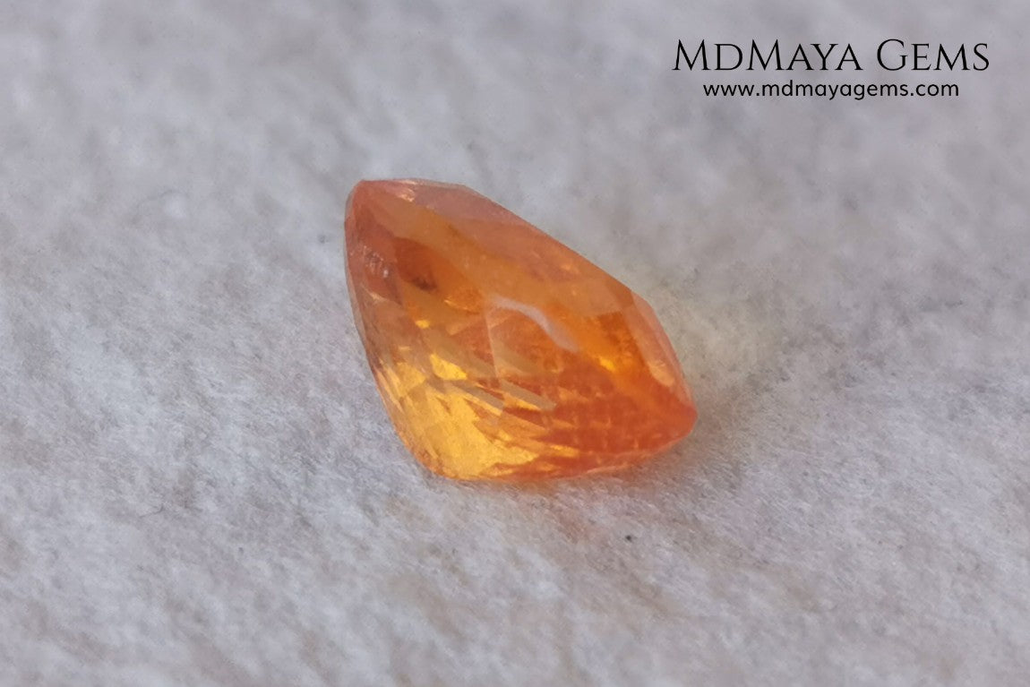  Fanta Unheated Spessartite Garnet. Oval Cut. 2.17 ct. This gemstone has a pure orange, without brown or reddish tones, it is rare for a gem to have such a pure color, and it is simply impressive. It has inclusions that do not affect the beauty of the gem at all. It will be incredibly beautiful mounted on any piece of jewelry, it will be the center of attention.