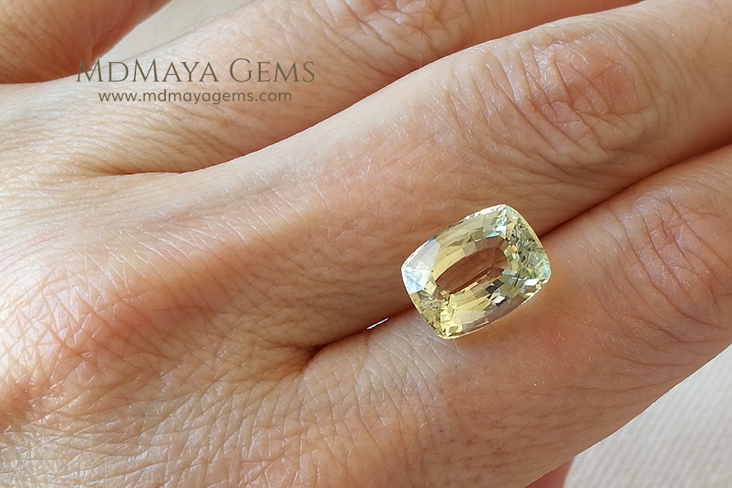 Untreated Light Yellow Heliodor Golden Beryl Cushion Cut 4.79 ct