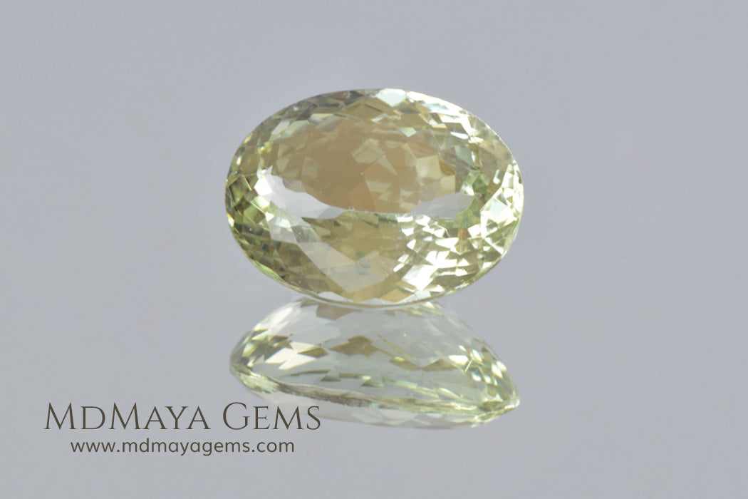 Green Yellow Beryl Gemstone Oval cut 5.33 ct