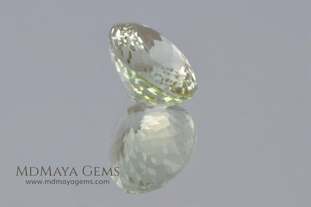 Green Yellow Beryl Gemstone Oval cut 5.33 ct