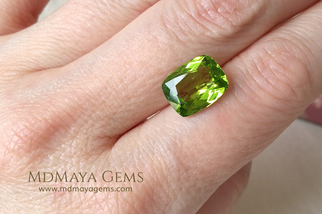 Genuine Green Peridot Cushion Cut 4.72 ct