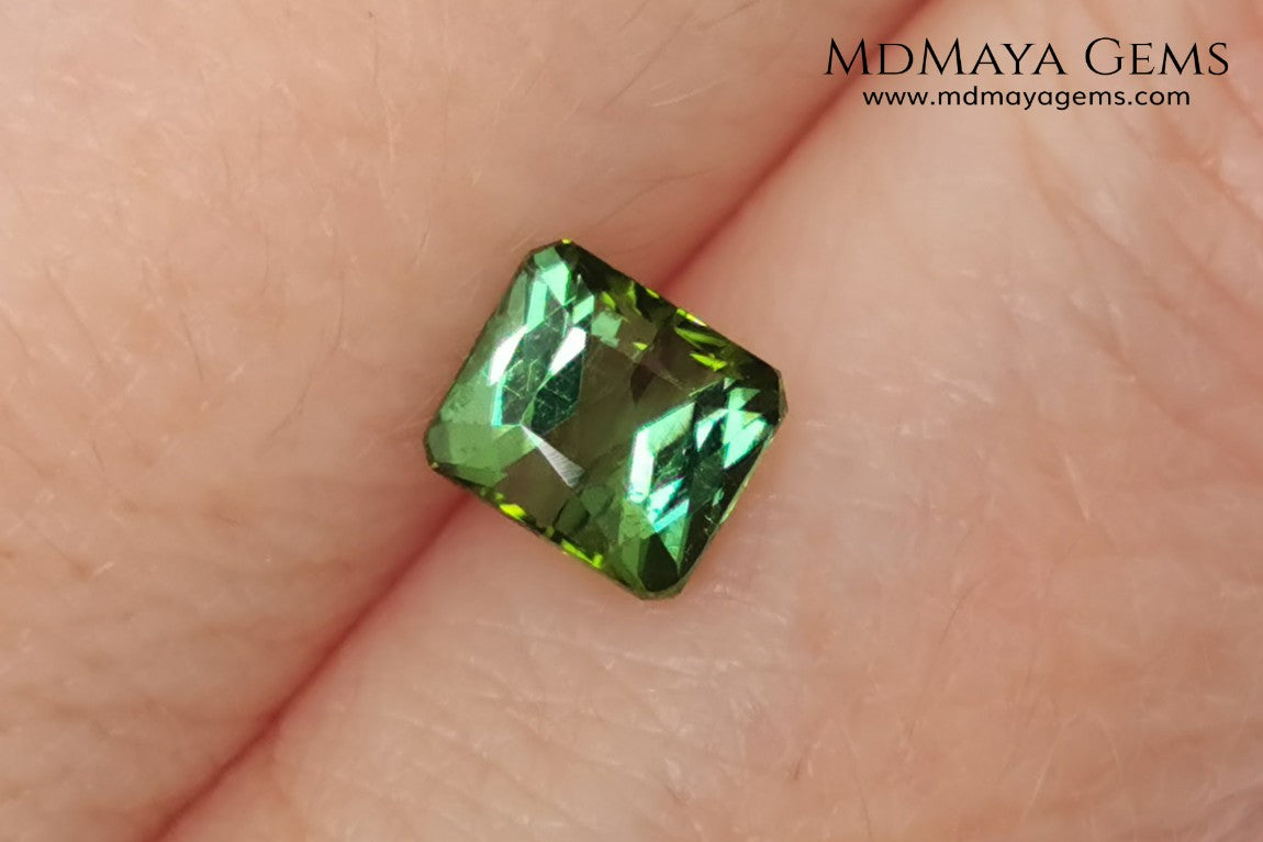 Amazing Green Tourmaline, octagon cut, 1.19 ct. This natural gemstone shows a vivid green color, its behavior under the light is very good, always bright and full of life, and the best its price. Don't miss it!.