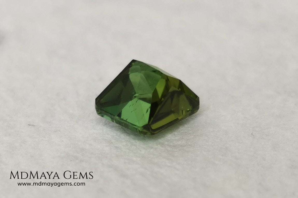 Amazing Green Tourmaline, octagon cut, 1.19 ct. This natural gemstone shows a vivid green color, its behavior under the light is very good, always bright and full of life, and the best its price. Don't miss it!.