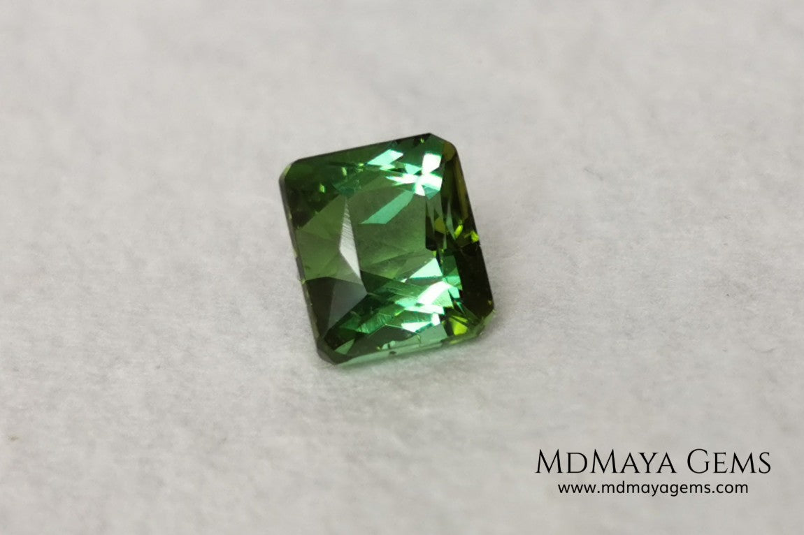 Amazing Green Tourmaline, octagon cut, 1.19 ct. This natural gemstone shows a vivid green color, its behavior under the light is very good, always bright and full of life, and the best its price. Don't miss it!.