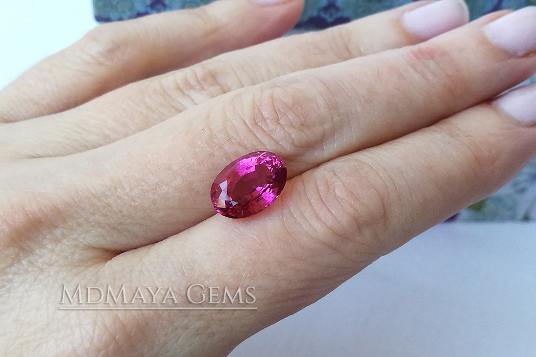 Brilliant Rich Purple Red Rubellite Tourmaline from Mozambique. Big Gem for Jewelry!. Oval Cut. 5.02 ct.