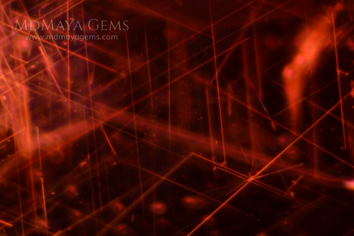 Inclusions in Rhodolite Garnet 2.01 ct