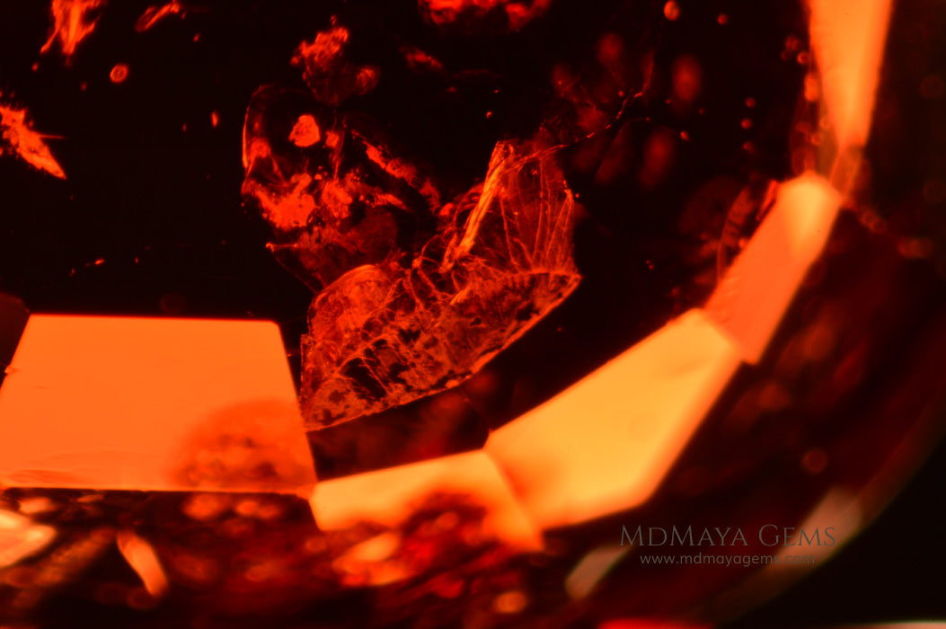 Rich orangy Red Burmese Spinel Oval cut 3.40 ct