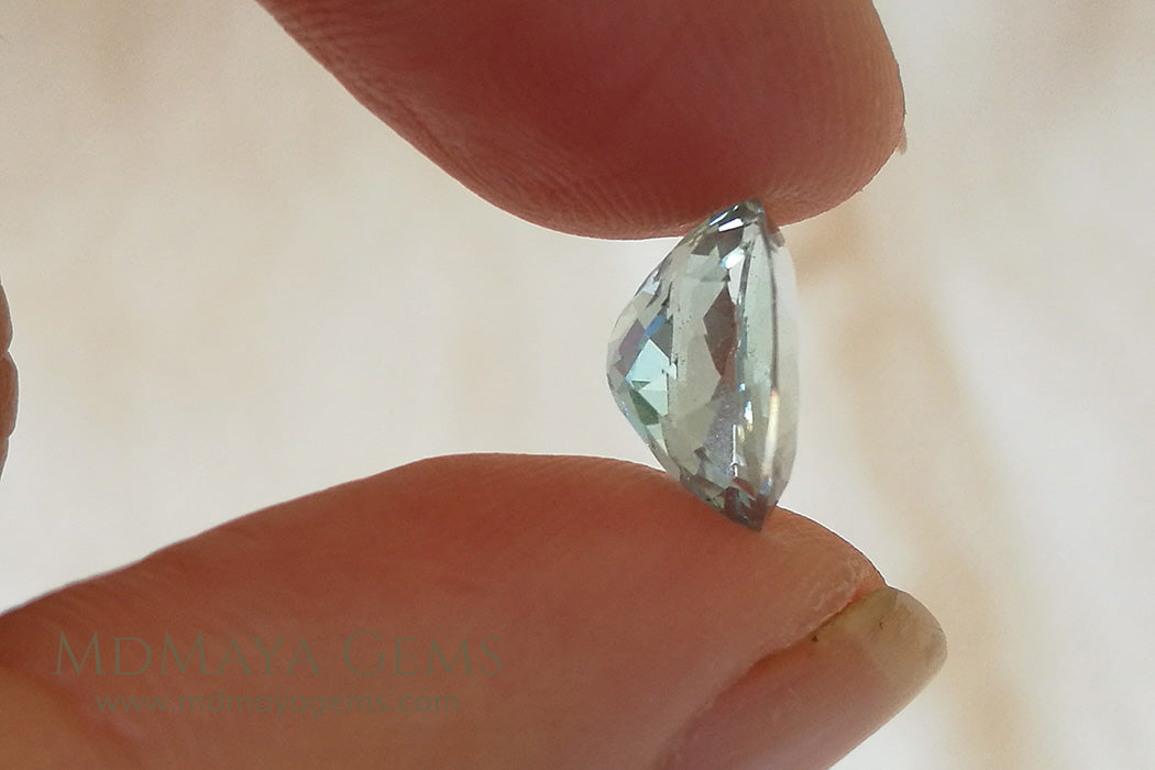 Greenish blue Aquamarine Oval cut 2.28 ct