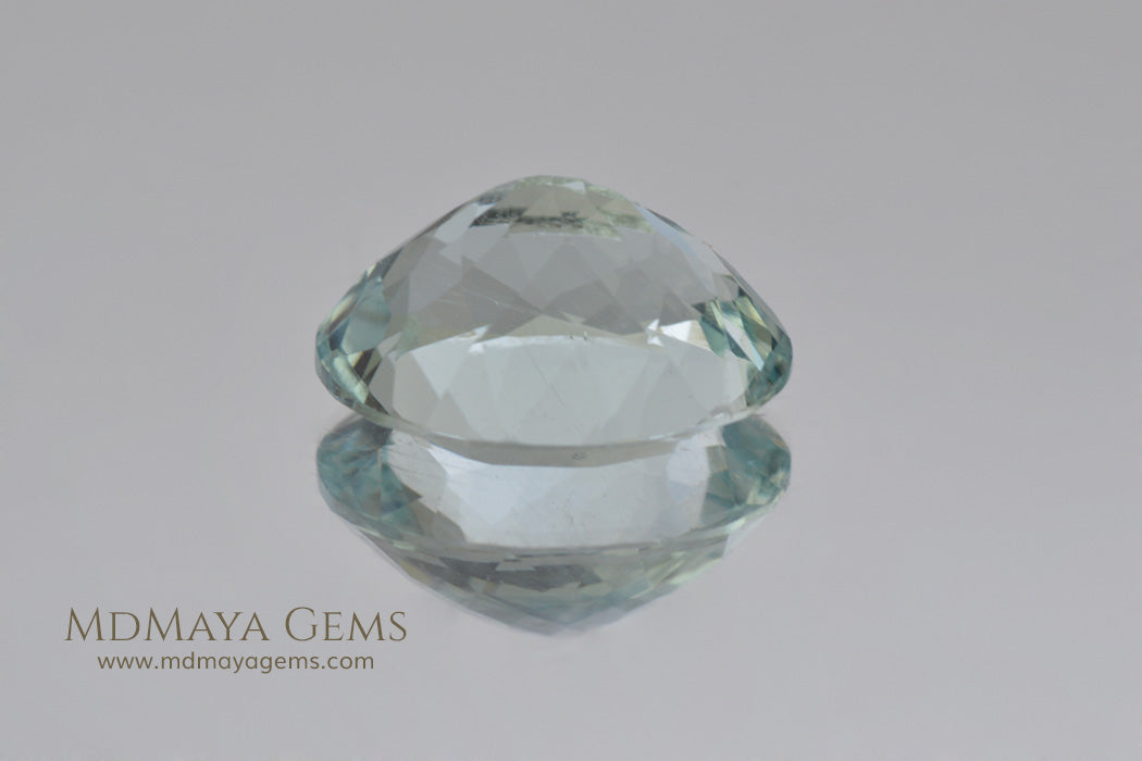 Greenish blue Aquamarine Oval cut 2.28 ct