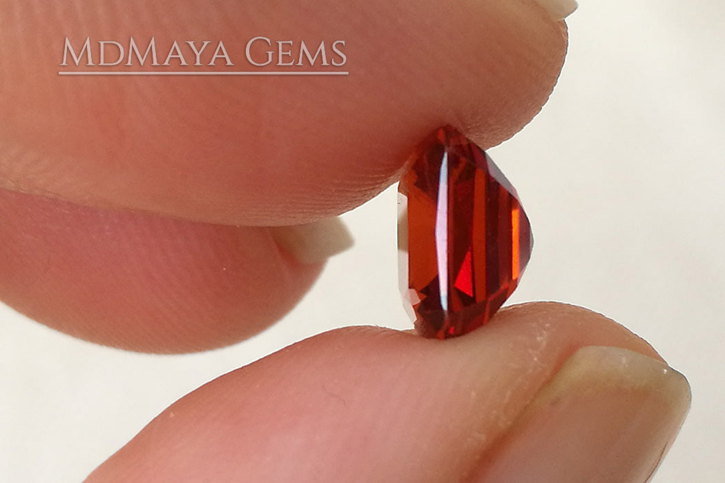 Stunning Vivid Reddish Orange Spessartite Garnet. Square Cut. 2.64 ct.