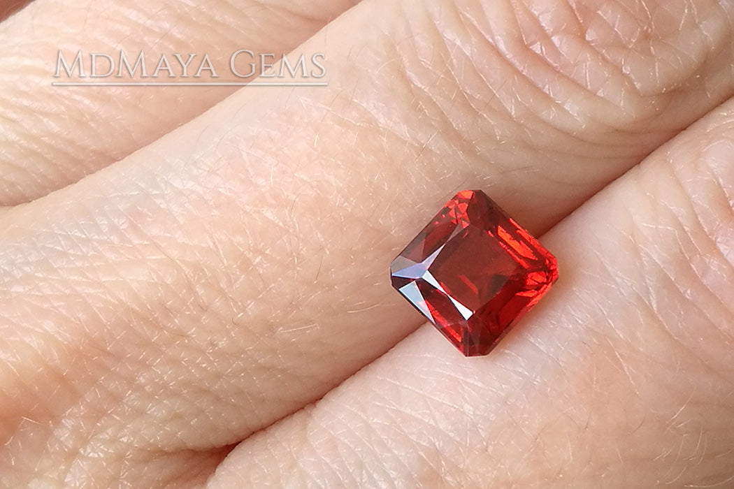 Stunning Vivid Reddish Orange Spessartite Garnet. Square Cut. 2.64 ct.