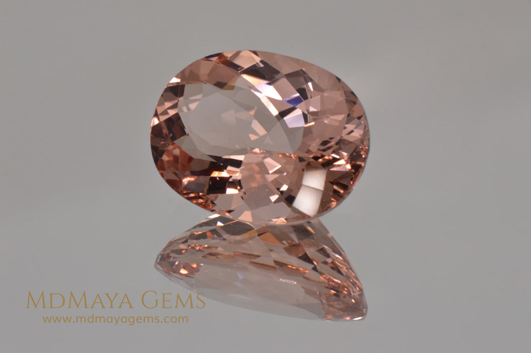 Luxury Pink Morganite 13.73 ct Oval cut
