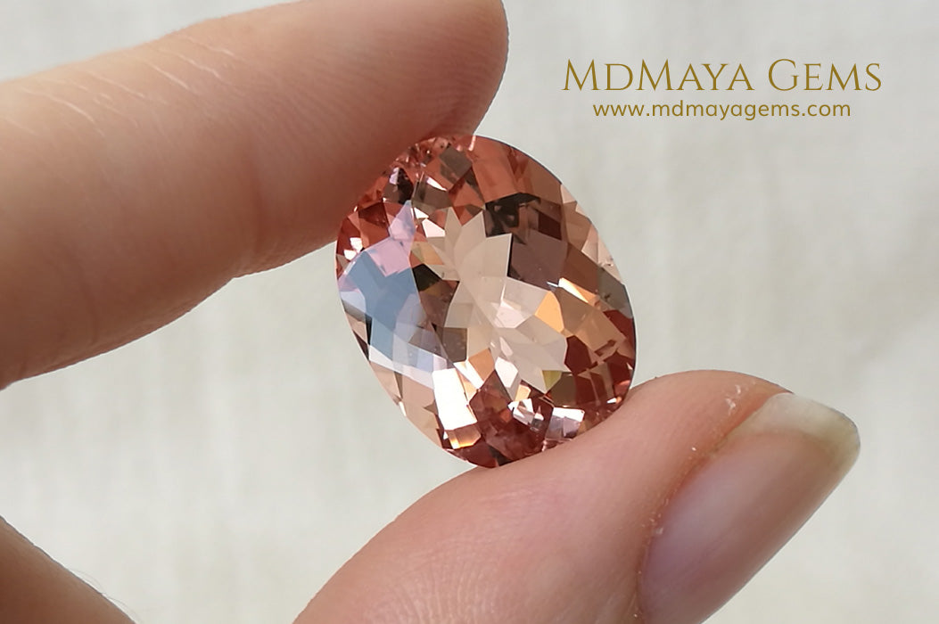 Luxury Pink Morganite 13.73 ct Oval cut