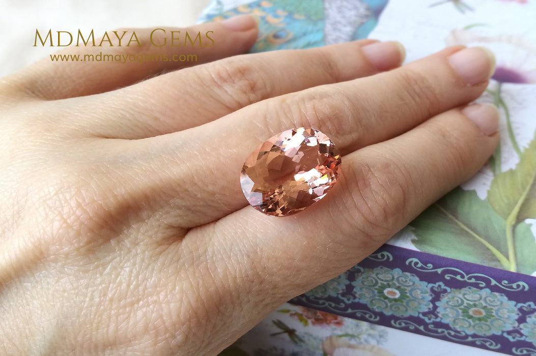 Luxury Pink Morganite 13.73 ct Oval cut