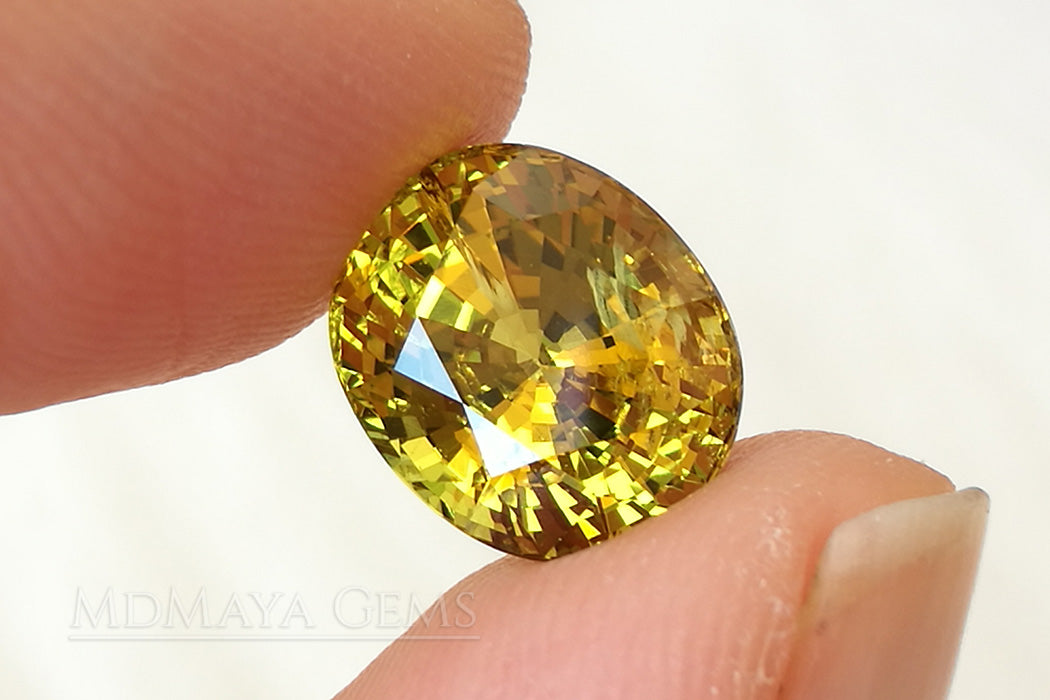 Sparkle Vivid Greenish Yellow Mali Garnet Oval Cut 4.54 ct