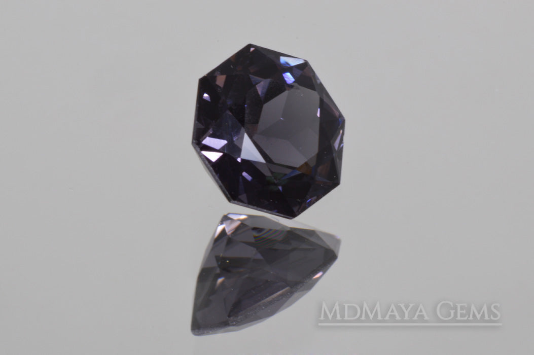 Beautiful Violetish Blue Spinel. Octagon Cut. 1.43 ct