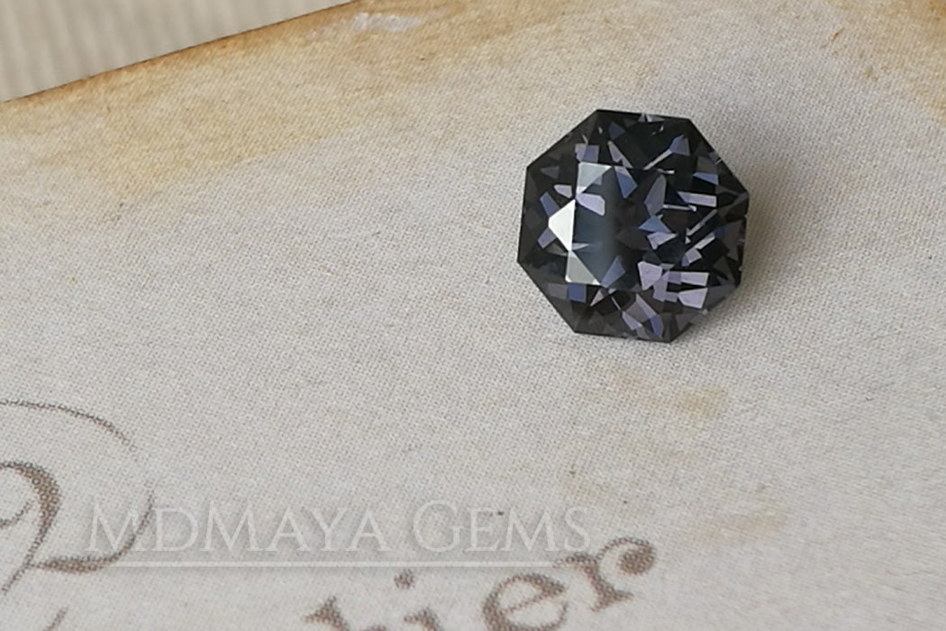 Beautiful Violetish Blue Spinel. Octagon Cut. 1.43 ct