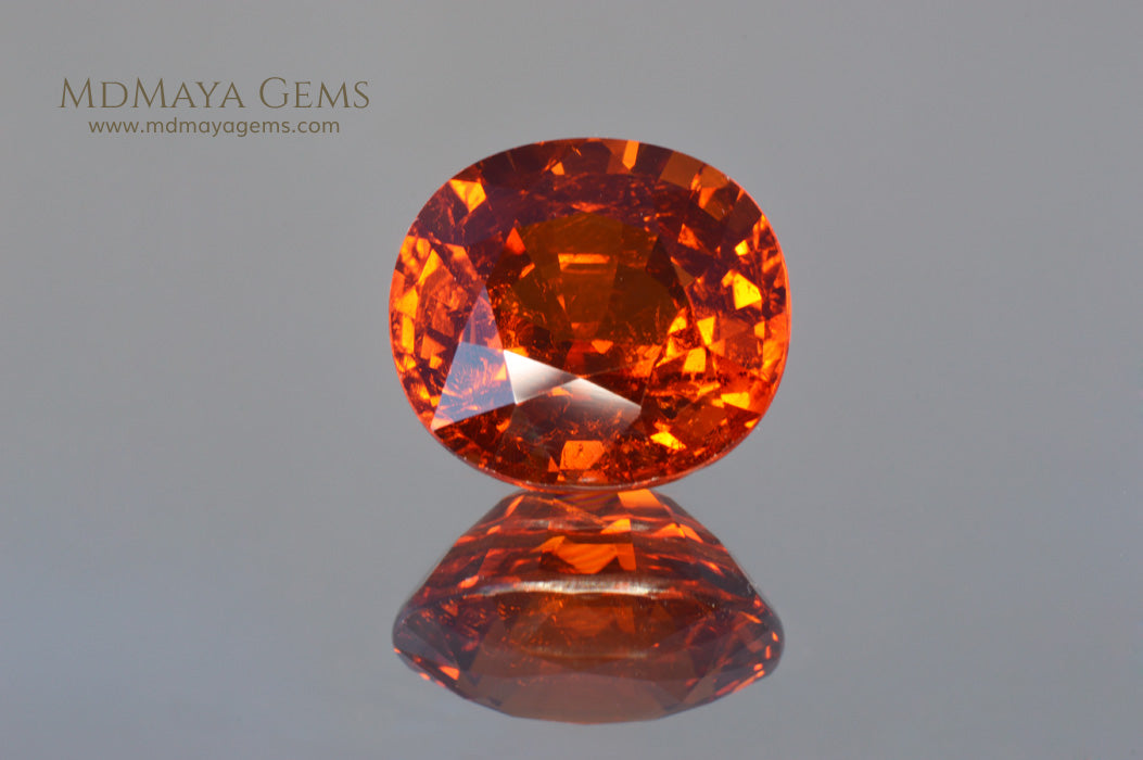 Amazing Orange Spessartite Garnet Oval cut 9.24 ct