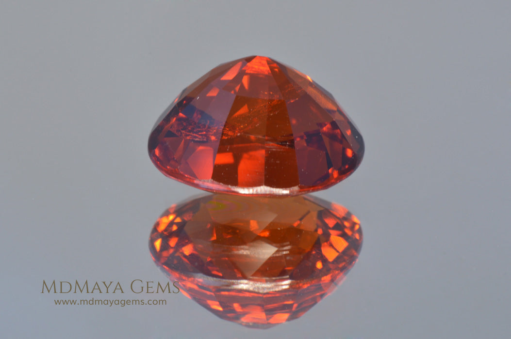 Amazing Orange Spessartite Garnet Oval cut 9.24 ct