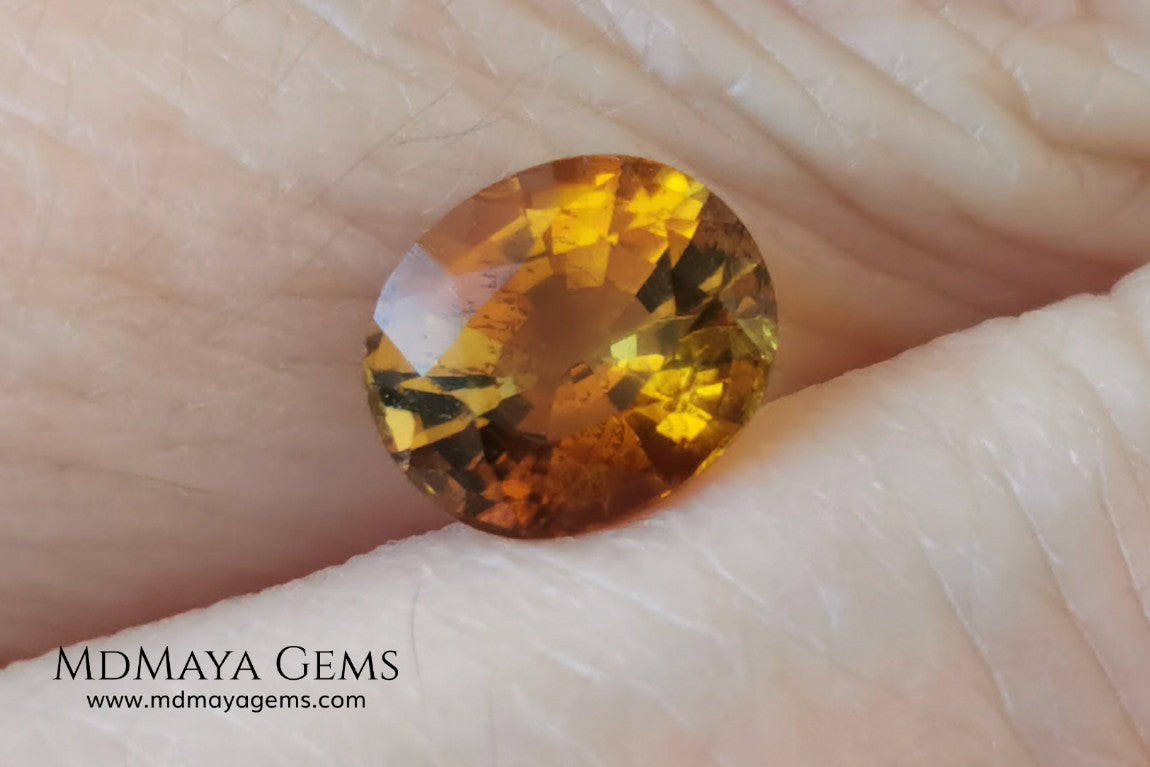 Natural Orange Tourmaline from Tanzania. 1.25 ct. Oval cut. This gem shows a beautiful pleochroism, it will be amazing in a ring. A beautiful natural gemstone without any treatment within affordable for all.