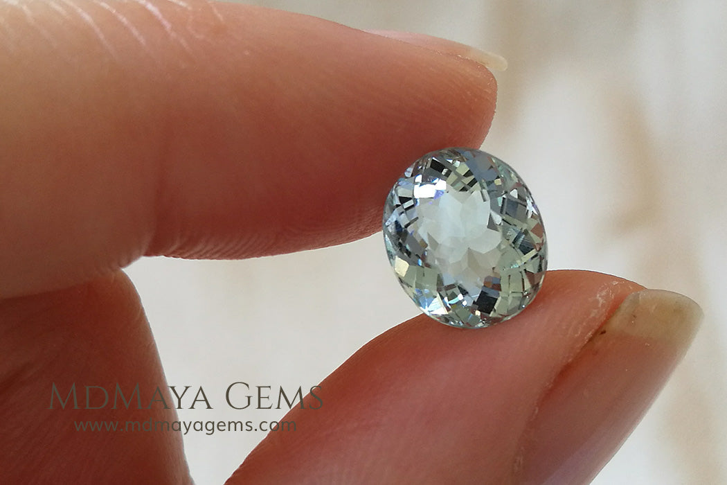 Light Blue Aquamarine Oval cut 2.98 ct