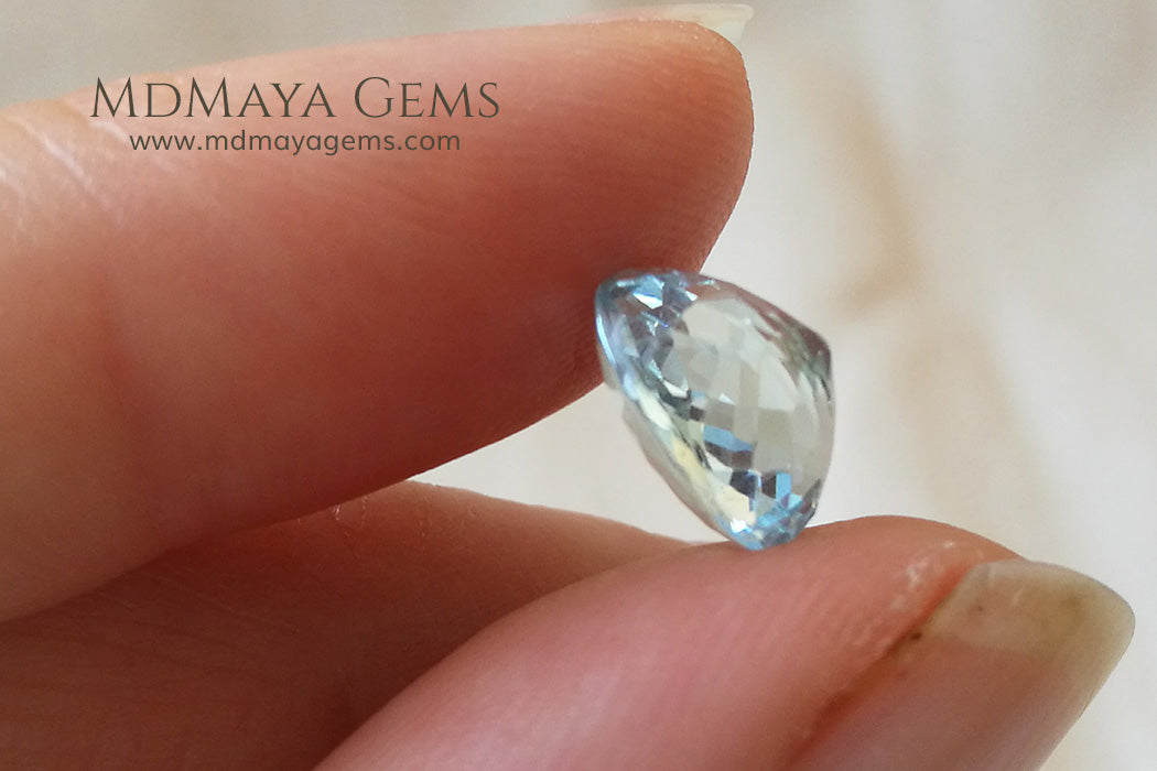 Light Blue Aquamarine Oval cut 2.98 ct