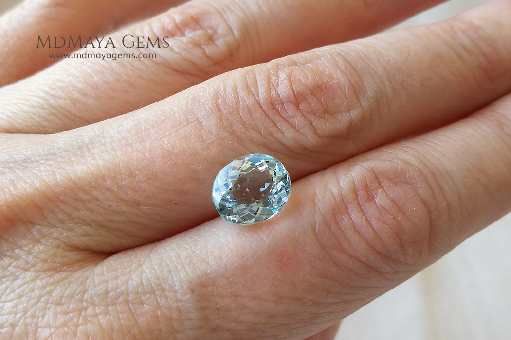 Light Blue Aquamarine Oval cut 2.98 ct