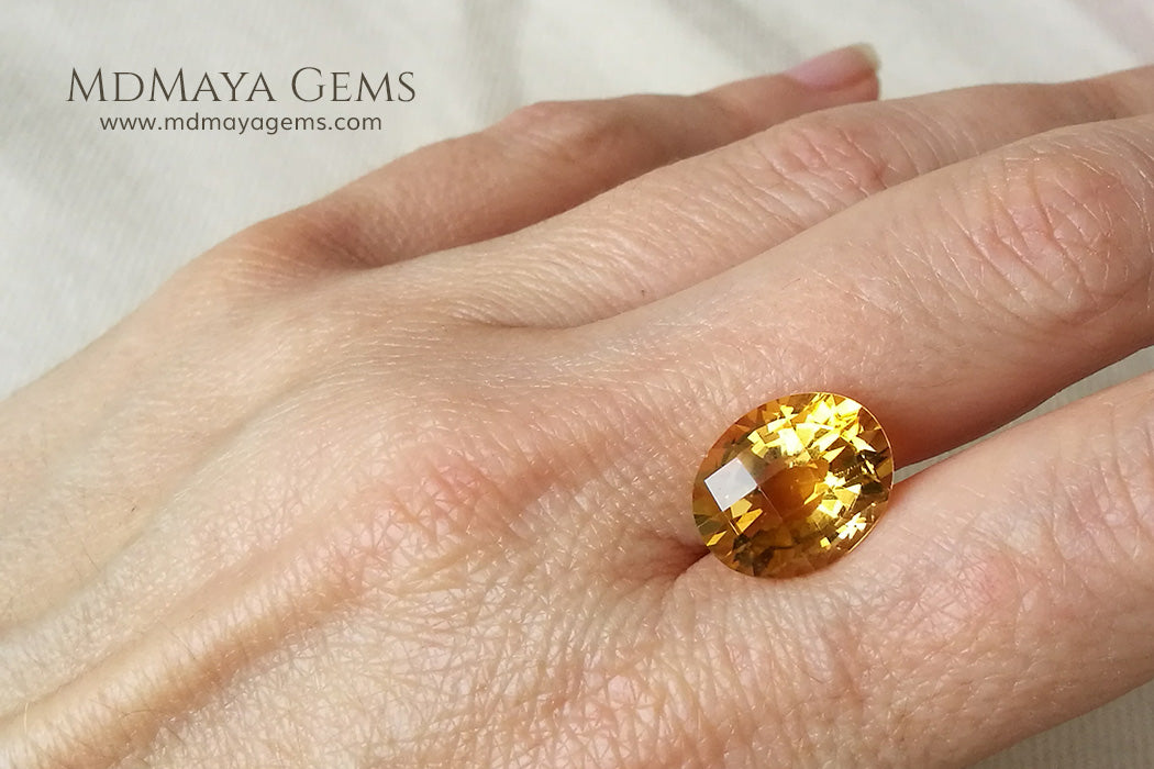 Magnificent Golden Yellow Citrine Checkerboard Oval Cut 6.82 ct